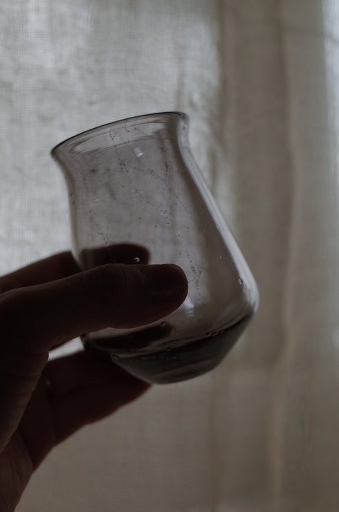 Contour Glass S グレー|泡入りグラス|甲田彩恵・nora glassworks